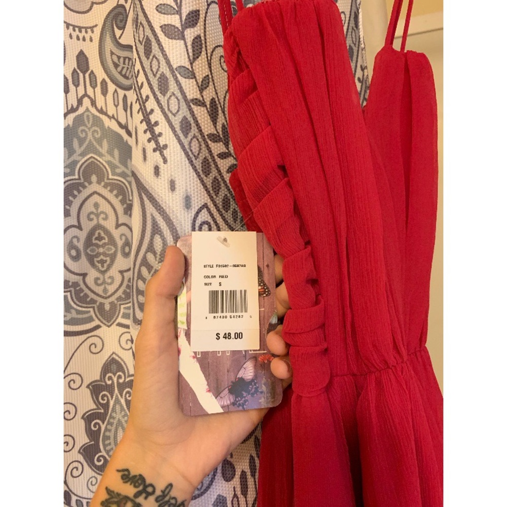 Red Formal Dress - brand new with tag - Picture 2 of 2